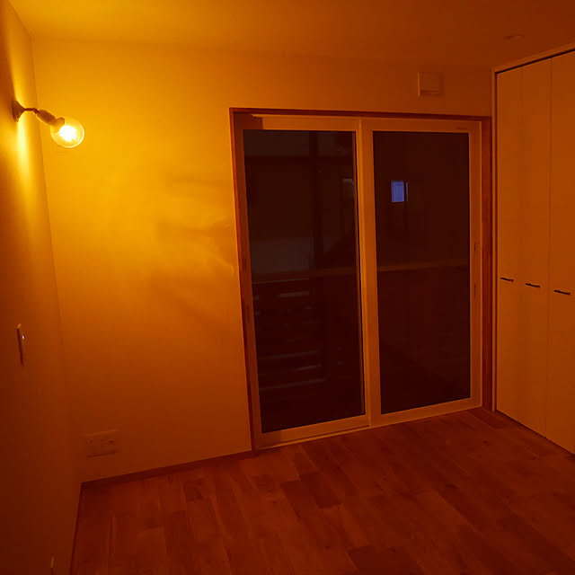 Ikea イケア 通販 Nittio ニッティオ Led電球 E26 ルーメン 球形 コッパーカラー B のレビュー クチコミとして参考になる投稿3枚 Roomclip ルームクリップ