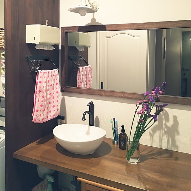 写真付きレビュー 歯ブラシたて Dulton ダルトン Stainless Flower Shaped 4 Holes Toothbrush Holder Satin 歯ブラシ 歯ブラシ立て 歯ブラシホルダー 歯みがき サニタリー 歯ブラシスタンド ステンレス 歯ブラシスタンド おしゃれ 洗面所 雑貨 北欧の通販商品 口コミ