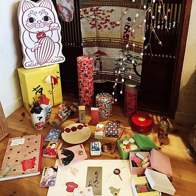 写真付きレビュー 京都 の 型染和紙 で作った 茶缶 100g用 茶筒 おしゃれ かわいい お茶の葉 緑茶 紅茶 コーヒーあす楽 和紙 古典柄 民芸入学祝い 就職祝い 父の日 送料無料 ママ割 おすすめ 敬老の日 プレゼント ギフトの通販商品 口コミ情報 Roomclipショッピング