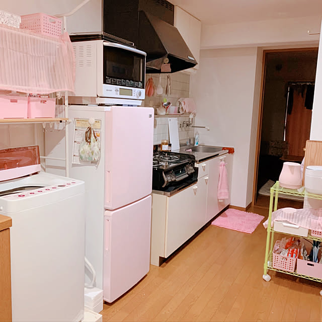 中古 ハイアール 冷凍冷蔵庫 Jr Nf148b 148l ホワイト ピンク 取扱説明書付 Haier 冷蔵庫 2ドア 右開きタイプ 区っ切り棚冷凍室 すっきりポケット 強化ガラストレイのレビュー クチコミとして参考になる投稿1枚 Roomclip ルームクリップ 中古 ハイアール 冷凍冷蔵庫 Jr Nf148b 148l ホワイト ピンク 取扱説明書付 Haier 冷蔵庫 2ドア 右開きタイプ 区っ切り棚冷凍室 すっきりポケット 強化ガラストレイのレビュー クチコミとして参考になる投稿1枚 Roomclip ルームクリップ