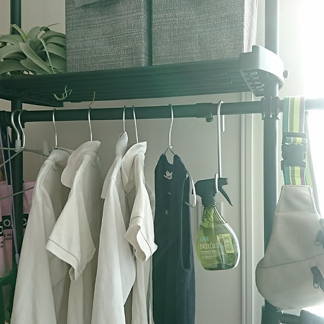 頑丈 伸縮 突っ張り棚 幅78 130 Wjz 775 つっぱりラック ハンガーラック クローゼット 突っ張り シェルフ 棚 伸縮 収納 ラック つっぱり棚 壁面収納 つっぱり 頑丈つっぱりラック 東洋ケース 送料無料 のレビュー クチコミとして参考になる投稿429枚 Roomclip Item