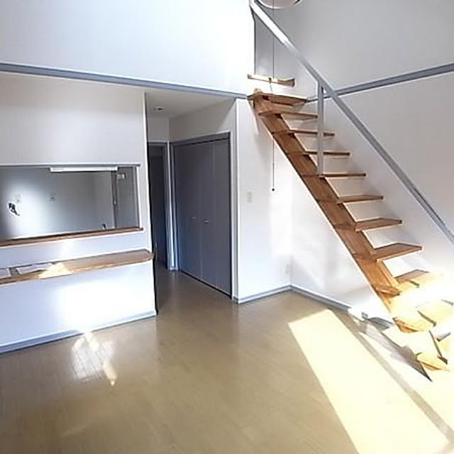 部屋全体 カウンターキッチン ロフト階段 リビングダイニング リビング全体 などのインテリア実例 18 07 16 17 52 32 Roomclip ルームクリップ