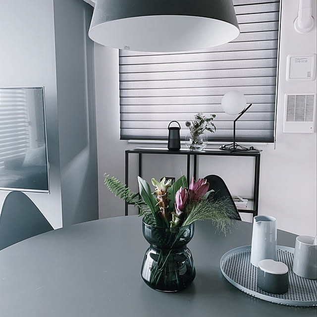 Ikea イケア 通販 Omt Auml Nksam オムテンクサム 花瓶 ダークグレー A のレビュー クチコミとして参考になる投稿13枚 Roomclip ルームクリップ