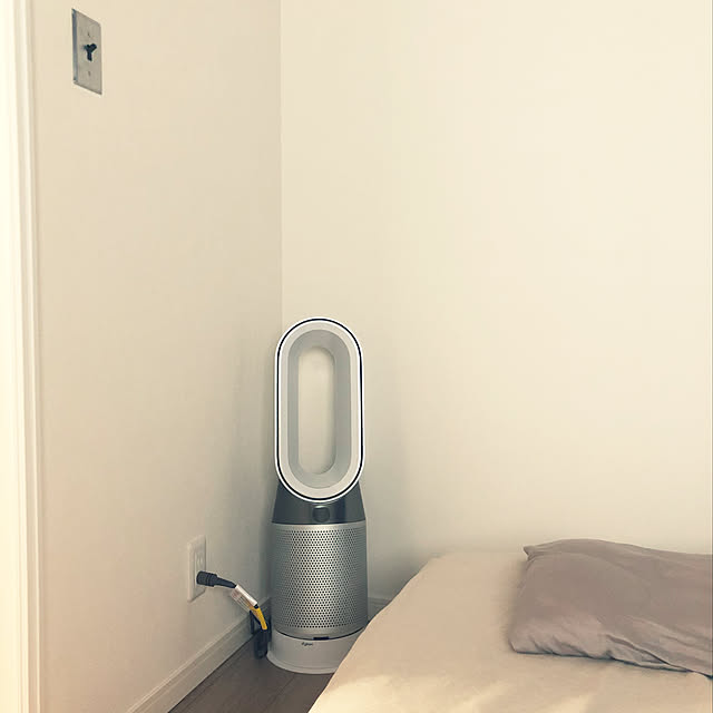 Dyson Pure Hot Cool 空気清浄ファンヒーター Hp 04 Ws Nのレビュー クチコミとして参考になる投稿22枚 Roomclip Item Dyson Pure Hot Cool 空気清浄ファンヒーター Hp 04 Ws Nのレビュー クチコミとして参考になる投稿22枚 Roomclip Item