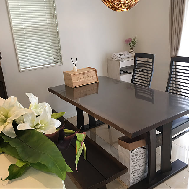 ニトリ 天然木ダイニングテーブル ヤマト4 160 Dbr のレビュー 口コミとして参考になる投稿164枚 Roomclip Item