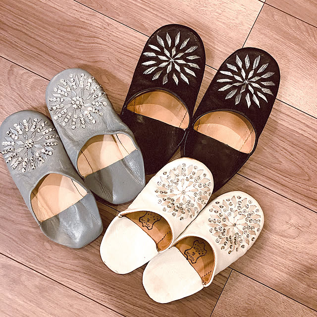 刺繍 バブーシュ モロッコ 23cm 27cm ルームシューズ レディース スリッパ レザー 本革 革 皮 おしゃれ 可愛い かわいい 海外 北欧 アンティーク カラフル 黒 ブラック 白 ホワイト ブラウン ネイビー 刺繍 蒸れない 来客 来客用 楽 お揃い