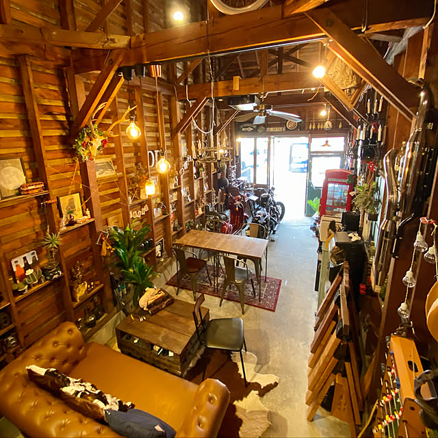 Harley Davidson ハーレーダビッドソン バイクガレージのまとめページ Roomclip ルームクリップ Harley Davidson ハーレーダビッドソン バイクガレージのまとめページ Roomclip ルームクリップ