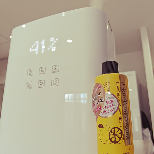 Uyeki 加湿器の除菌タイムアロマ 300ml 加湿器 冷風扇 アロマ アロマオイル アロマスプレー アロマテラピー 空気清浄機 芳香剤 部屋 おしゃれ オシャレ 人気 除菌 潤い うるおい 掃除 香り 香料 ギフト プレゼント 加湿器肺炎 加湿器病 のレビュー クチコミとして参考