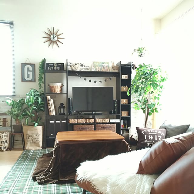 写真付きレビュー 観葉植物 大型 1 5m 150cm フェイク 鉢 付き ベンジャミン 高い 大きい インテリア 造花 天然木 お祝い プレゼント グリーン 事務所 部屋 間仕切り お手入れ 不要 室内 ギフト 贈り物 モダン おしゃれ 目隠し リビング 模様替え オフィス 雑貨 居間