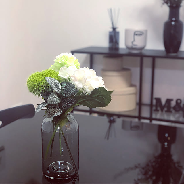 写真付きレビュー Ikea イケア 花瓶 グレー 18cm N Dromskの通販商品 口コミ情報 Roomclipショッピング