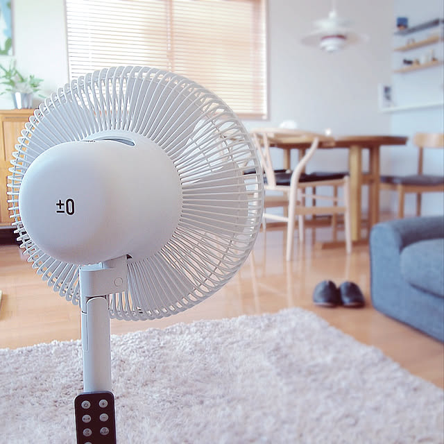 あす楽対応 0 プラスマイナスゼロ Aileron Fan Y6 補助翼扇風機 Dcファン ホワイト Xqs Y6 Wのレビュー クチコミとして参考になる投稿2枚 Roomclip ルームクリップ