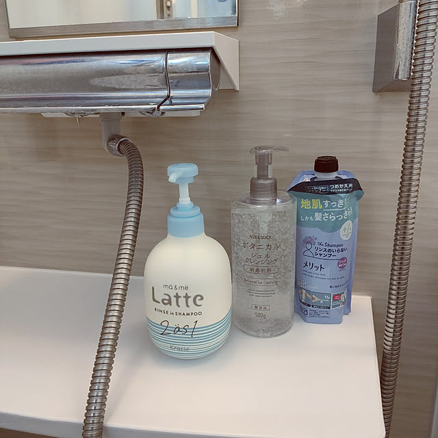 写真付きレビュー メリット リンスのいらないシャンプー つめかえ用 大容量 1080ml Haircarefair 1 6grp 2 Mr 4 N メリット の通販商品 口コミ情報 Roomclipショッピング