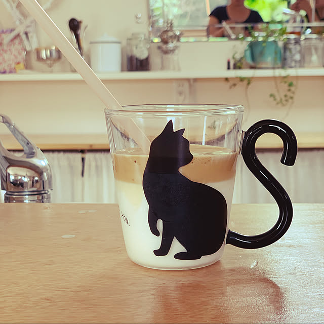 ノーブランド品 かわいい 猫グッズ マグカップル ガラス マグカップ 黒猫ハウス 701のレビュー 口コミとして参考になる投稿18枚 Roomclip ルームクリップ ノーブランド品 かわいい 猫グッズ マグカップル ガラス マグカップ 黒猫ハウス 701のレビュー 口コミとして参考になる投稿18枚 Roomclip ルームクリップ