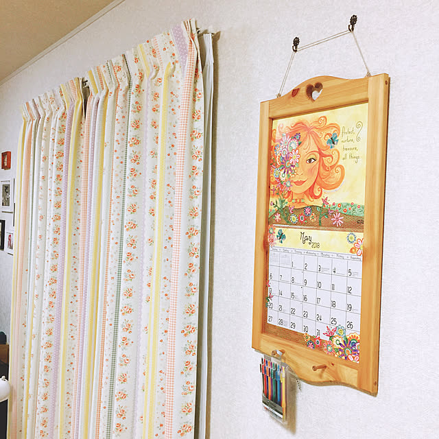 期間限定10 Off カントリー雑貨 木製カレンダーフレーム カレンダー 額 フレーム アンティーク デザイン家具 パイン材 完成品 木製 ナチュラル カントリーテイストのレビュー クチコミとして参考になる投稿8枚