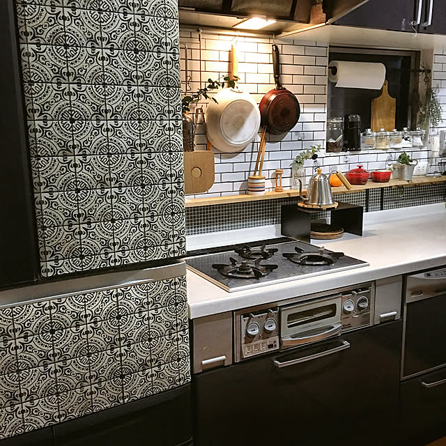 貼ってはがせる シール壁紙 リメイクシート Hatte Me ハッテミー ヴィンテージタイル柄 オリーブ Vtyk 01 65cm 1m のレビュー クチコミとして参考になる投稿14枚 Roomclip ルームクリップ