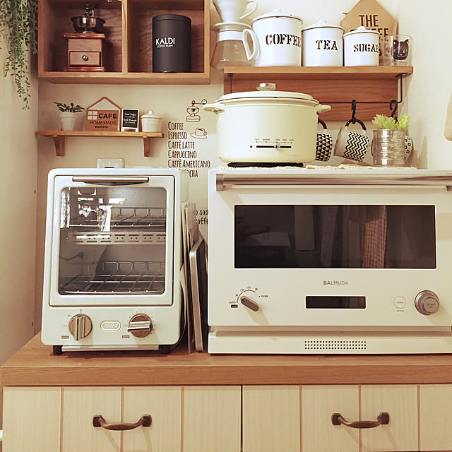 写真付きレビュー オーブントースター ラドンナ Toffy トフィー トーストオーブン トースター レトロ パン 料理 オーブン料理 キッチン 家電 調理器具 コンパクト 朝食 食パン おしゃれ家電 可愛い かわいい 北欧 キッチン ギフト 一人暮らし 入学祝い 合格祝い の通販