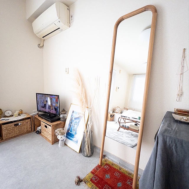 姿見 スタイルミラー 全身鏡 鏡 160cm 幅 40 ウォールミラー 全身鏡 スタンドミラー 壁掛け 立て掛け 天然木 無垢 木製 リビング 玄関 北欧 すっきり おしゃれ インスタ アンティーク オーク ウォールナット スーク Nwlh 関家具のレビュー クチコミとして参考になる投稿3