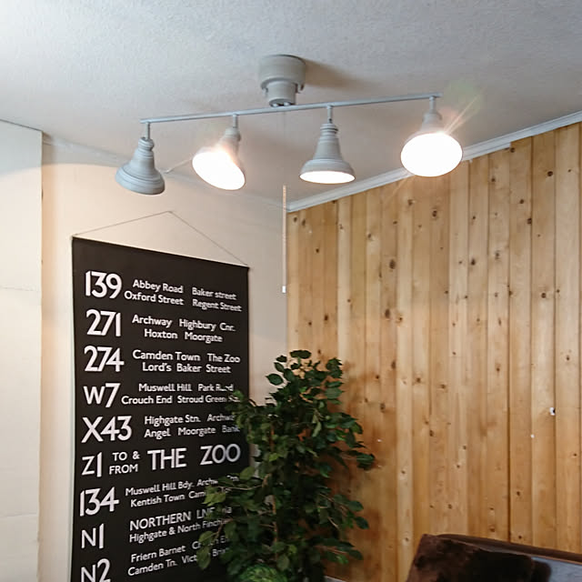 キシマ 店内全品p5倍 照明 電気 おしゃれ シーリングライト リビング バータイプ ゴールド グレー Led 4灯 ダイニング カフェ 明るい 6畳 インテリア レトロ モダン ヴィンテージ スポットライト 天井照明 Velling ヴェリング 4灯シーリングのレビュー 口コミ