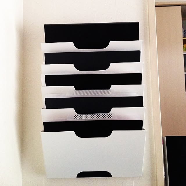 Ikea イケア Ikea イケア Kvissle ウォール 新聞ラック ホワイトのレビュー 口コミとして参考になる投稿32枚