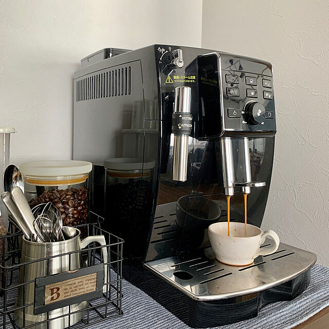 【写真付きレビュー】デロンギ マグニフィカ S コンパクト全自動コーヒーマシン [ECAM23120WN] コーヒーメーカー 豆から挽く エスプレッソ カプチーノ カフェラテ 全自動 コーヒー