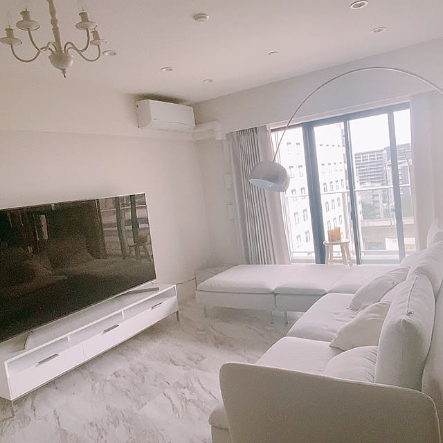 フロアタイル 大理石 はめ込み式 床材 フローリング材 白 ストーン柄 石目 置くだけ 賃貸 はがせる 石目 おしゃれ ペット 傷 補修 防止 Diy 抗菌 防カビ 張替え 自分で フローリングマット コンクリート リジッドクリックプレミアム 1ケース K8fのレビュー クチコミ