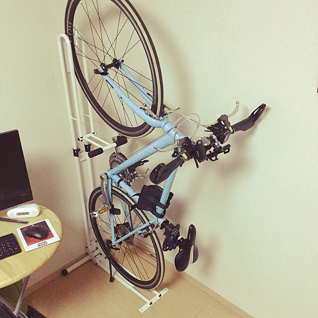 【写真付きレビュー】株式会社サイクルロッカー サイクルロッカー(CycleLocker) ロードバイク 自転車 ディスプレイスタンド 縦置き