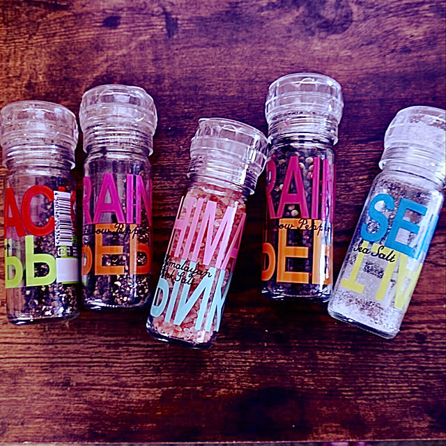 オーバーシーズ カルディコーヒーファーム スパイスアップ ブラックペッパー ミル付き 50g 1個のレビュー 口コミとして参考になる投稿22枚