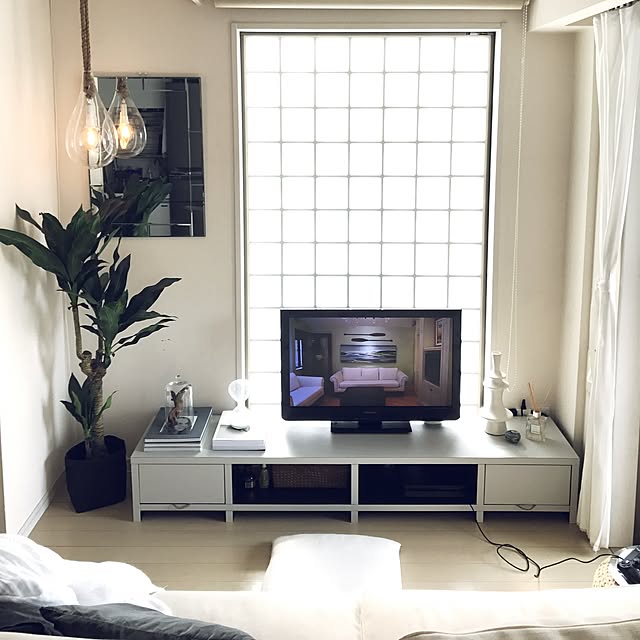 写真付きレビュー カッティングシート 無地 白 ホワイト モノトーン 柄なし 車 ダイノックフィルム 3m スリーエム シート シール 化粧 装飾 粘着 リメイク リフォーム Diy 内装の通販商品 口コミ情報 Roomclipショッピング 写真付きレビュー カッティングシート 無地 白 ホワイト モノトーン 柄なし 車 ダイノックフィルム 3m スリーエム シート シール 化粧 装飾 粘着 リメイク リフォーム Diy 内装の通販商品 口コミ情報 Roomclipショッピング