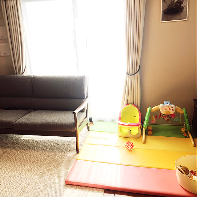 スーパーセール対象 ノンホルム 防炎 赤ちゃん プレイマット 4cm フロアマット ベビー 4段 床暖房 床暖房対応 厚手 折りたたみ 防水 出産祝い 北欧 収納 防音 おしゃれ 折り畳み マット ベビーマット 洗える ジョイントマット Caraz カラズ Thesunのレビュー クチコミ スーパーセール対象 ノンホルム 防炎 赤ちゃん プレイマット 4cm フロアマット ベビー 4段 床暖房 床暖房対応 厚手 折りたたみ 防水 出産祝い 北欧 収納 防音 おしゃれ 折り畳み マット ベビーマット 洗える ジョイントマット Caraz カラズ Thesunのレビュー クチコミ
