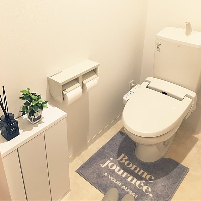 Saltoru ソルトル トイレマット 60 60cm グレー 1個 オカトーのレビュー クチコミとして参考になる投稿2枚 Roomclip ルームクリップ Saltoru ソルトル トイレマット 60 60cm グレー 1個 オカトーのレビュー クチコミとして参考になる投稿2枚 Roomclip ルームクリップ
