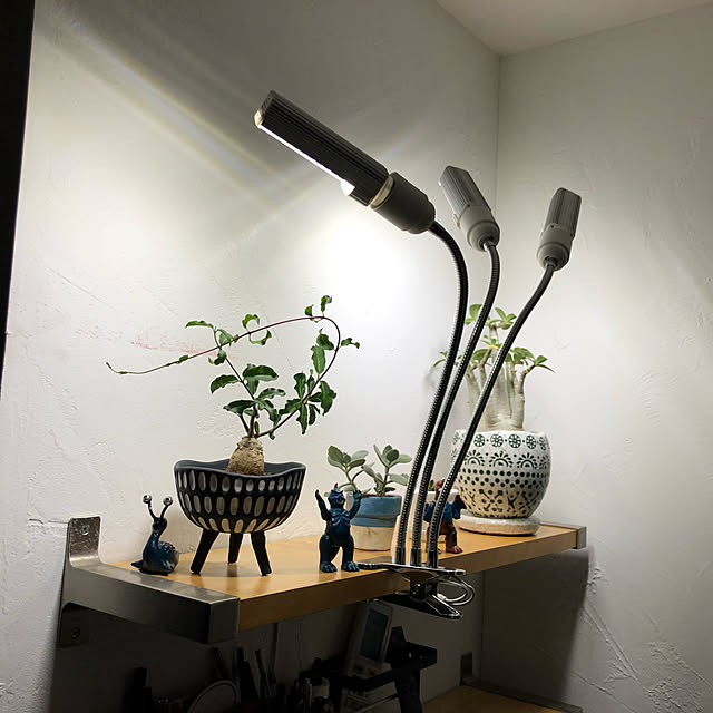 植物育成ライト Led タイマー設定 観葉 観葉植物 Ledライト4本 多肉植物 太陽光 調光可能 Usb給電 リモコン付 栽培