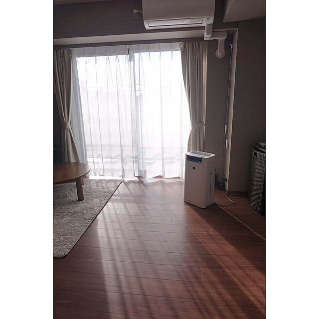 空気清浄機 シャープ Sharp 加湿器 プラズマクラスター Ki Js50 W Kijs50w ホワイト 空気清浄23畳 加湿15畳 コンパクト 節電 脱臭 Pm2 5 ほこり 除電 花粉 風邪 風邪予防 Ki Hs50の後継 Kihs50のレビュー クチコミとして参考になる投稿5枚 Roomclip ルーム