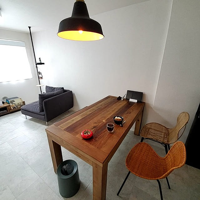 写真付きレビュー レコードプレーヤー Bluetooth Gadhouse ガドハウス Bard ブラッド おしゃれ スピーカー ブルートゥース対応 レトロ ビニールレコードプレーヤー ミッドセンチュリー かっこいい インテリア Hermosa ハモサの通販商品 口コミ情報 Roomclipショッピング