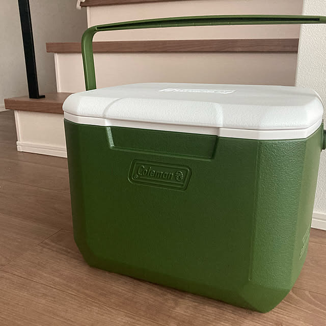 写真付きレビュー コールマン Coleman スポーツオーソリティ限定商品 エクスカーションクーラー16qt オリーブ キャンプ用品 クーラーボックス ハードクーラー 小型 中型 10l 30l リットル の通販商品 口コミ情報 Roomclipショッピング