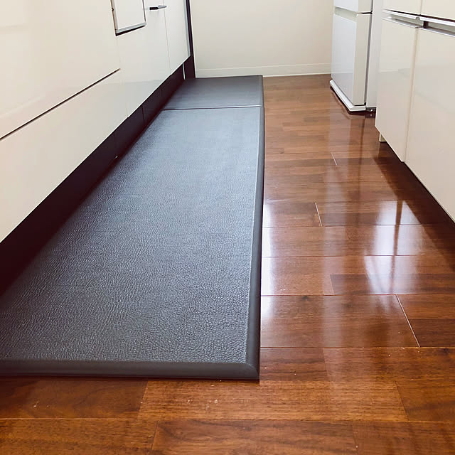 ニトリ 踏み心地にこだわったキッチン用フロアマット レザーライク50x180 玄関先迄納品 合計金額円以上送料無料対象商品 のレビュー 口コミとして参考になる投稿1枚 Roomclipショッピング