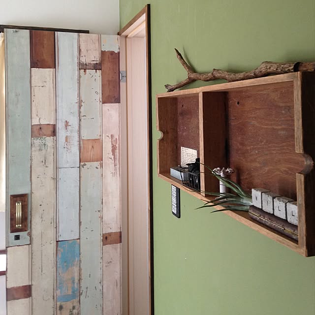 輸入壁紙 オランダ製scrapwood Wallpaper スクラップウッド ウォールペーパー ピート ヘインイーク木目 壁紙 板目 壁紙 1ロール 48 7cm 9m 単位で販売 フリース 不織布 正規品 大人気 新作やランキングも 注目のdiy 工具をご紹介 初め100位top おもちゃ ゲームの 輸入壁紙 オランダ製scrapwood Wallpaper スクラップウッド ウォールペーパー ピート ヘインイーク木目 壁紙 板目 壁紙 1ロール 48 7cm 9m 単位で販売 フリース 不織布 正規品 大人気 新作やランキングも 注目のdiy 工具をご紹介 初め100位top おもちゃ ゲームの