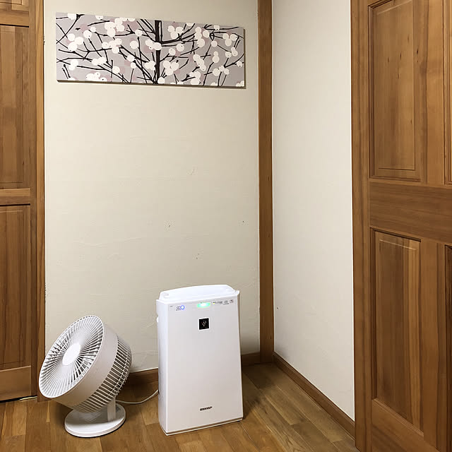 シャープ 空気清浄機 Fu D51 W 1台 のレビュー クチコミとして参考になる投稿2枚 Roomclip Item シャープ 空気清浄機 Fu D51 W 1台 のレビュー クチコミとして参考になる投稿2枚 Roomclip Item
