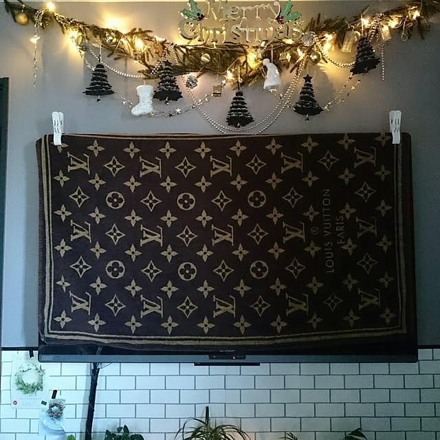 Louis Vuitton ルイヴィトン 大判ビーチタオル M モノグラム ブラウン Lv ドラドゥバンモノグラムクラシック 売れ筋のレビュー クチコミとして参考になる投稿1枚 Roomclip ルームクリップ