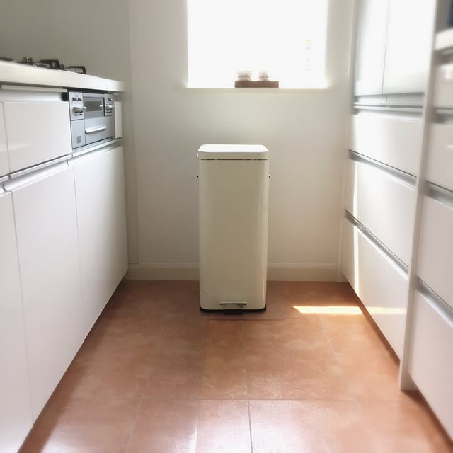1年保証 キッチンマット Pvcキッチンマット 240cm 45 240 1 5mm厚 大判 ソフト クリアキッチンマット クリアマット 透明マット 45 240cm 45cm 240 撥水 フロアマット カット 床暖房 台所 キッチン用品 送料無料 のレビュー クチコミとして参考になる投稿8枚 1年保証 キッチンマット Pvcキッチンマット 240cm 45 240 1 5mm厚 大判 ソフト クリアキッチンマット クリアマット 透明マット 45 240cm 45cm 240 撥水 フロアマット カット 床暖房 台所 キッチン用品 送料無料 のレビュー クチコミとして参考になる投稿8枚