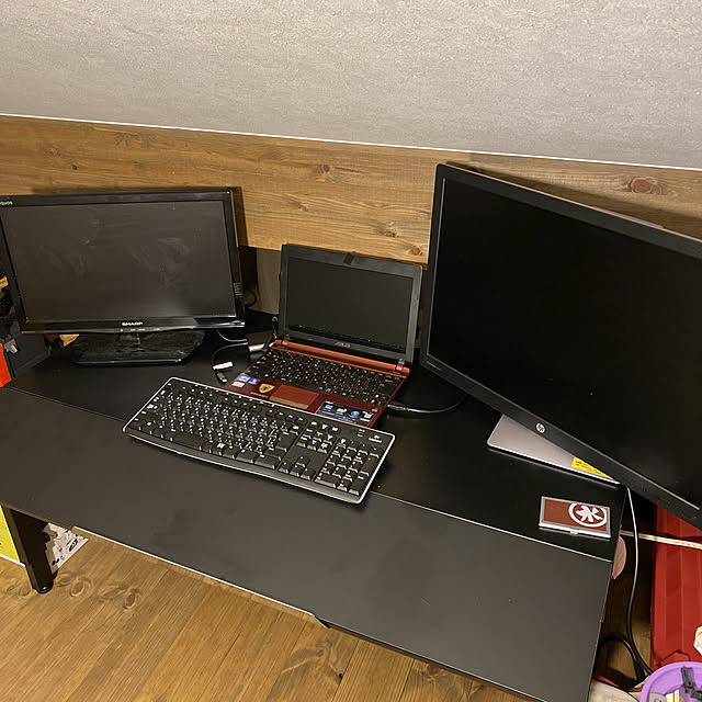 ゲーマーの夢を叶えるデスク ゲーミングデスク 幅110 高さ3段階 ゲームデスク パソコンデスク ゲーム ローデスク デスク 収納 パソコンデスク 机 アイアン コンパクト スリム ロータイプ ロー シンプルのレビュー クチコミとして参考になる投稿1枚 ゲーマーの夢を叶えるデスク ゲーミングデスク 幅110 高さ3段階 ゲームデスク パソコンデスク ゲーム ローデスク デスク 収納 パソコンデスク 机 アイアン コンパクト スリム ロータイプ ロー シンプルのレビュー クチコミとして参考になる投稿1枚