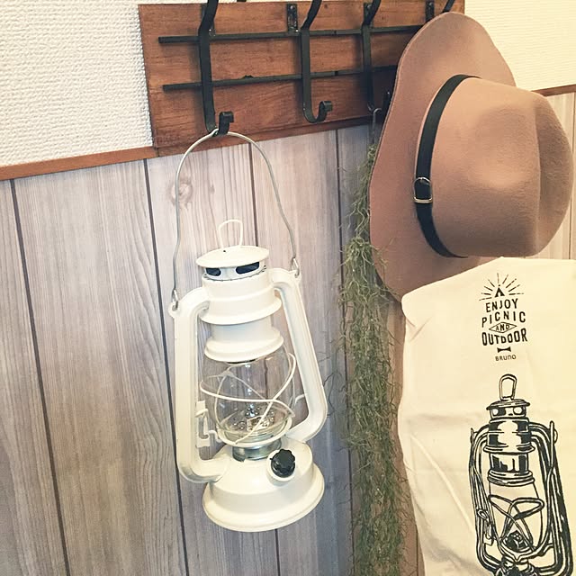 イデアインターナショナル BRUNO ランタン led おしゃれ 電池 災害 停電 ライト アイボリー ブルーノ LEDランタン BOL001-IVのレビュー・口コミとして参考になる投稿47枚 | RoomClipショッピング イデアインターナショナル BRUNO ランタン led おしゃれ 電池 災害 停電 ライト アイボリー ブルーノ LEDランタン BOL001-IVのレビュー・口コミとして参考になる投稿47枚 | RoomClipショッピング
