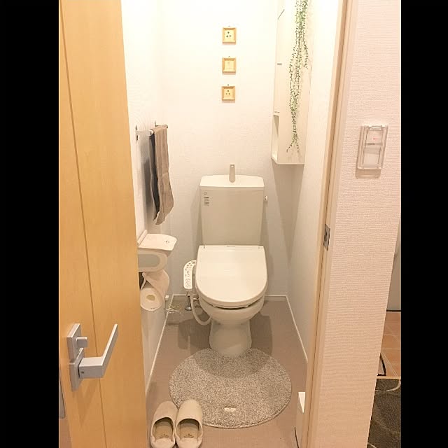 バス/トイレ/トイレインテリア/無印良品/トイレットペーパーホルダー/トイレマット...などのインテリア実例