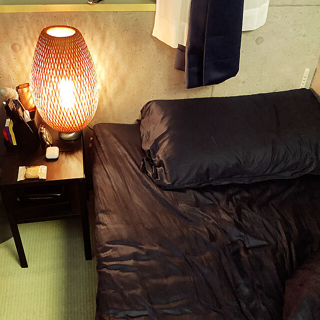 写真付きレビュー】あす楽 IKEA イケア KNARREVIK クナレヴィーク ベッドサイドテーブル ブラック テーブル サイドテーブル 家具 寝室  リビング 輸入 送料無料の通販商品口コミ情報 | RoomClipショッピング