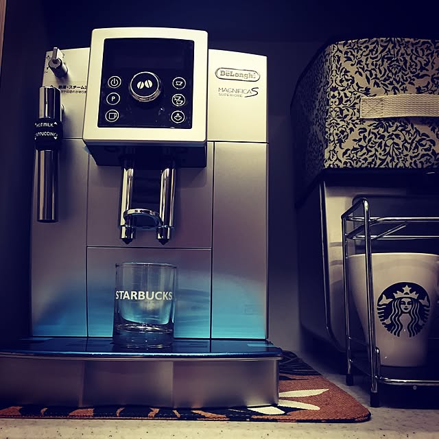 写真付きレビュー】【全品2%OFFクーポン配布中】デロンギ(DeLonghi 上品な デロンギ マグニフィカS スペリオレ ECAM23420SBN エスプレッソマシン