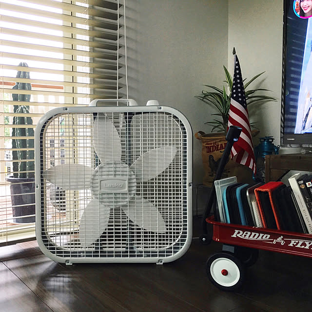 Lasko 3733 ラスコ Lasko Box Fan ボックス型サーキュレーター 扇風機 ホワイト のレビュー クチコミとして参考になる投稿13枚 Roomclip ルームクリップ