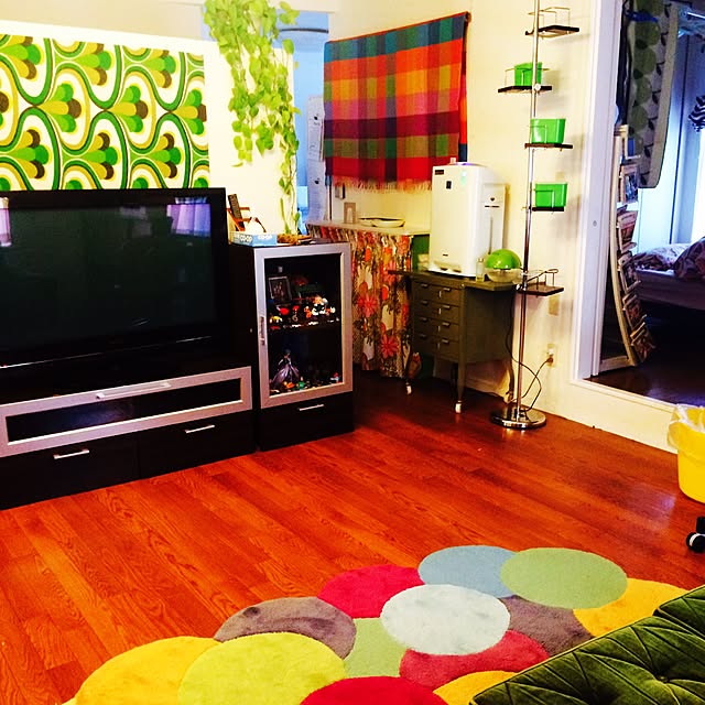 ラグ カーペット ラグマット 北欧 カラフル Rug 防ダニ 抗菌 防臭 子供部屋 東リ製 Tor3266 新型番 Tor3462 Tor3657 Tor3848 140cm 0cmのレビュー クチコミとして参考になる投稿5枚