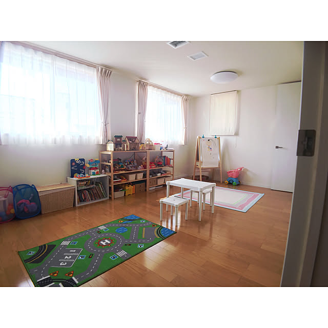 写真付きレビュー Ikea イケア ラグ グリーン 75x133cm Storabo ストラボ 子供部屋用インテリア カーペット おしゃれ シンプル 北欧 かわいい ベビー クッションの通販商品 口コミ情報 Roomclipショッピング