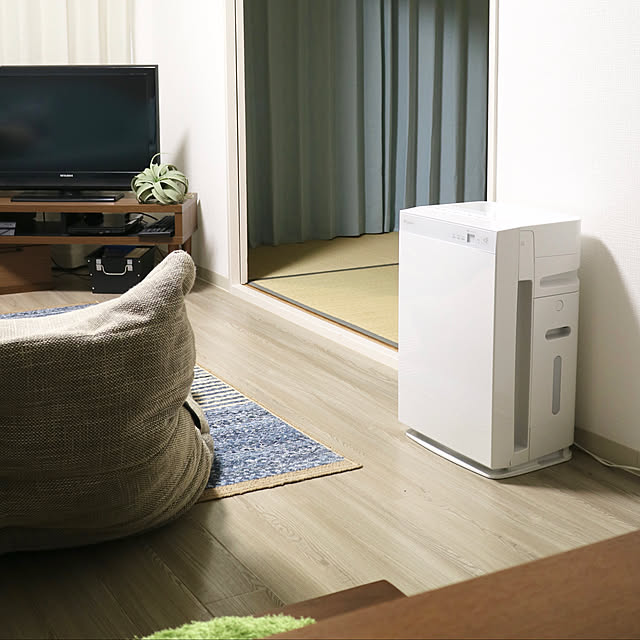 ダイキン工業 ダイキン 加湿ストリーマ空気清浄機 ホワイト Mck70u W 加湿器 加湿空気清浄機 花粉 31畳 ペット ホコリ ニオイ Pm2 5のレビュー 口コミとして参考になる投稿7枚
