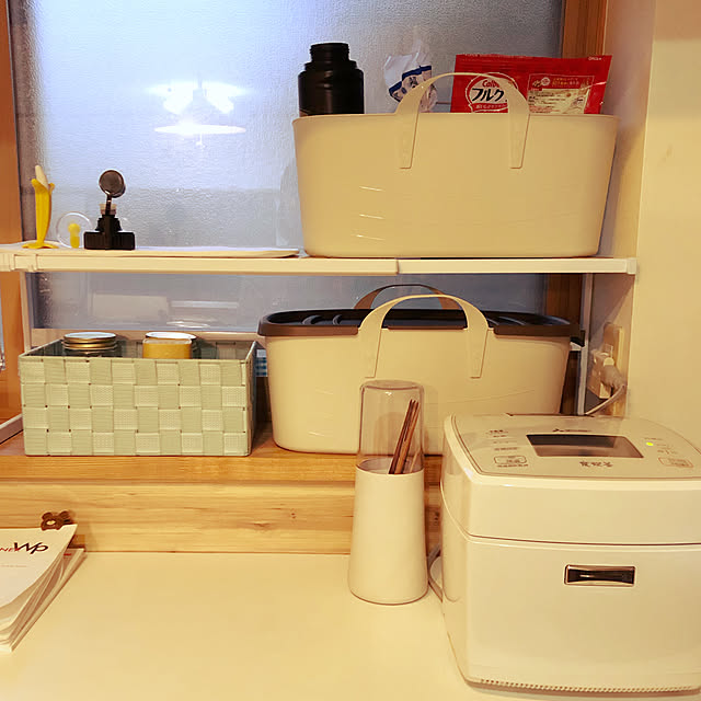 訳アリ 在庫限りのさよならプライス 箸立て おしゃれ スタビアリュクス カトラリースタンド Stavia Luxe カトラリーケース 収納 水切り 箸たて はし立て 箸入れ キッチン収納 モノトーン おしゃれ デザイン シンプル フタ付き カバー 白 黒 ホワイト ブラック リスの