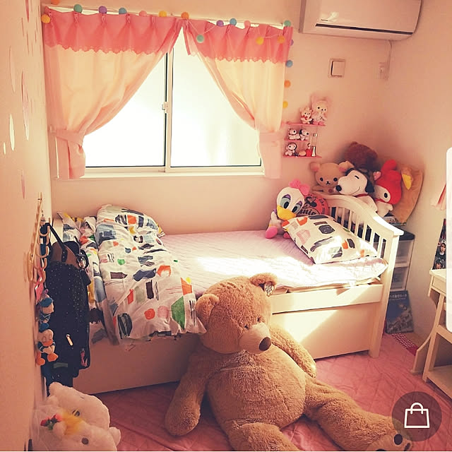 ベッド周り/女の子の部屋/おくだけ吸着モニター応募/コストコ ...